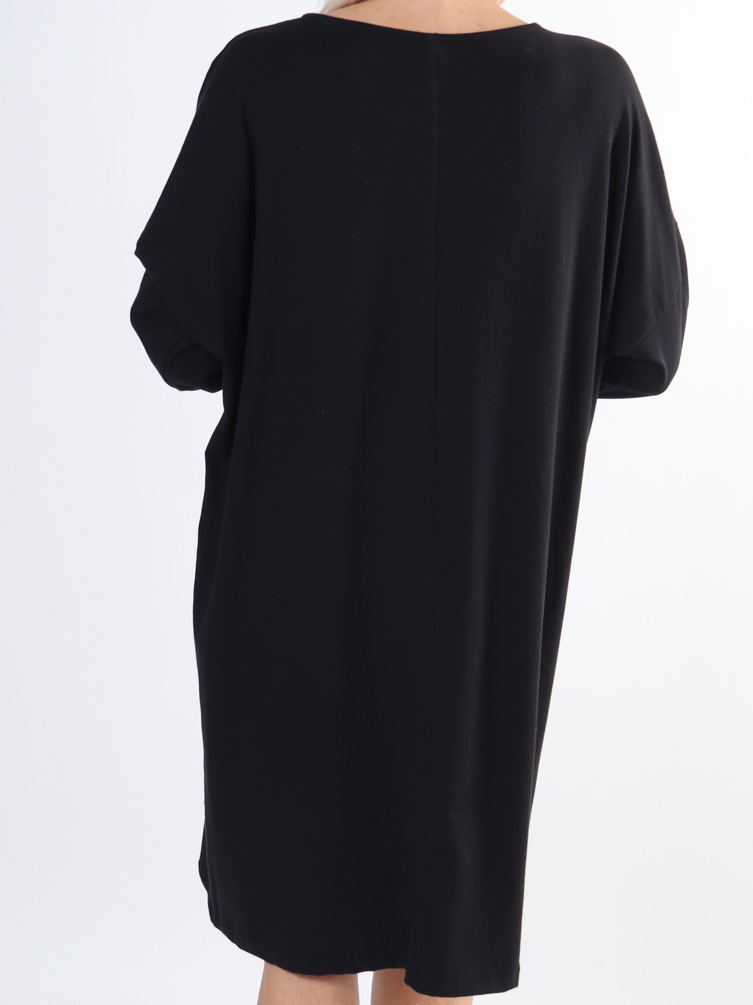 Susanna - Bomullsklänning i stora storlekar med färgade blommotiv